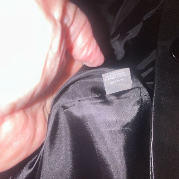 Neiman Marcus Exclusive Black Leather Coat. Size XL. Immaculate condition. - Picture 4 of 7